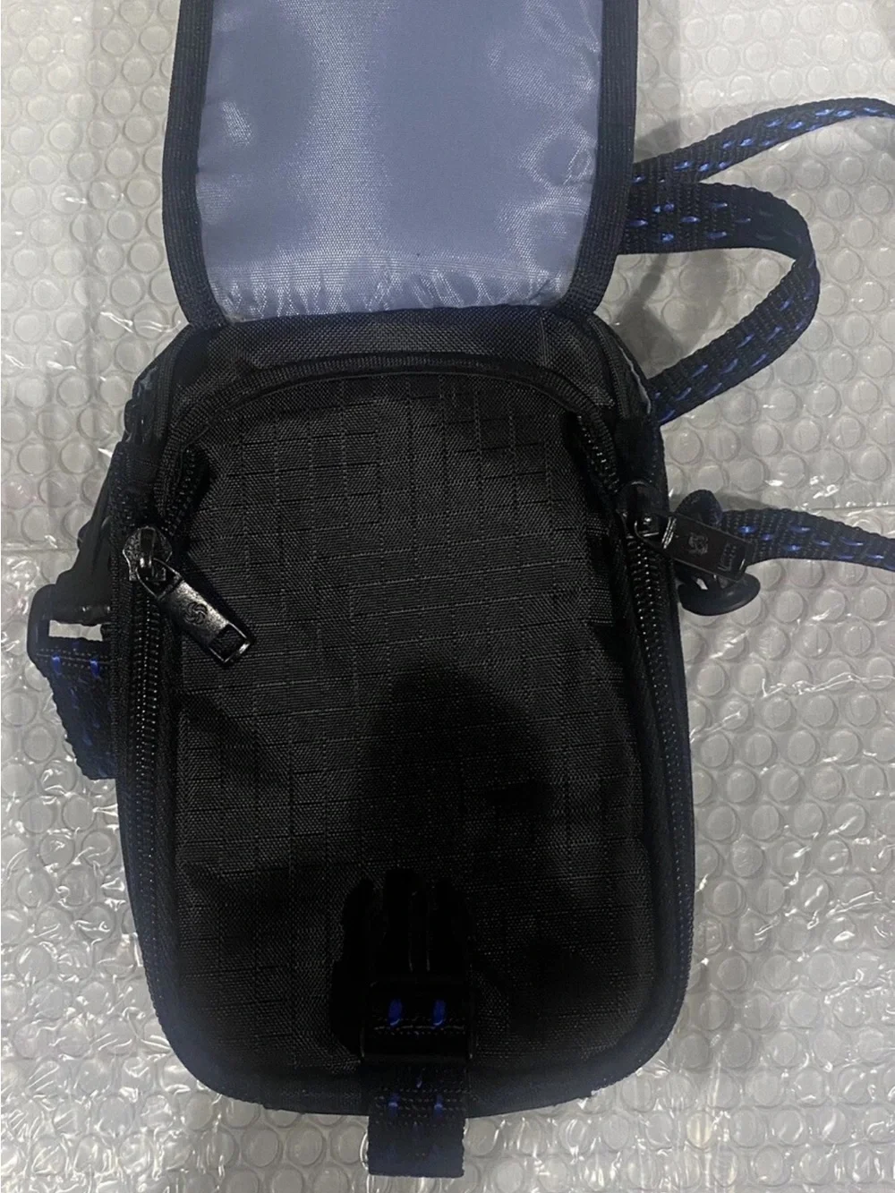 Samsung camera carry bag adjustable strap
